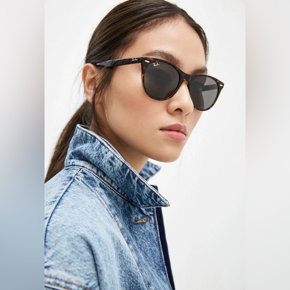 Ray-Ban Accessories - Ray-Ban Tortoise Shell Sunglasses RB2185 902/31 Women Fashion Green G-15 W/Case